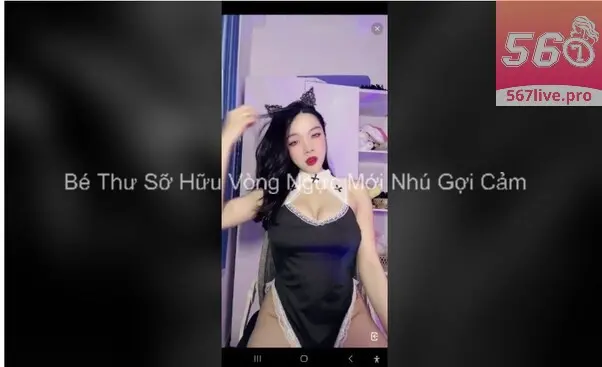 Bé Thư Sỡ Hữu Vòng Ngực Mới Nhú Gợi Cảm 3